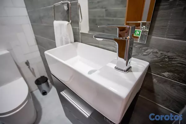 apartamentos - Oportunidad en Piantini: Apartamento Amueblado de 1 Habitación en 2do Piso
 10