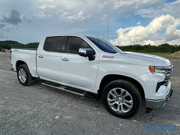 jeepetas y camionetas - Chevrolet Silverado 2023 diesel 5