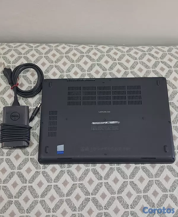 computadoras y laptops - Laptop Dell 16GB 512GB SSD Nvme i5 8va Gen E5490 5