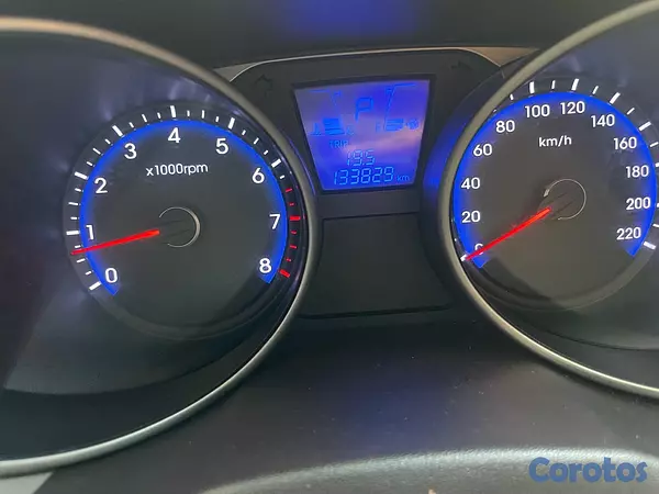 jeepetas y camionetas - Venta de Hyundai Tucson 2011. Oportunidad.  6