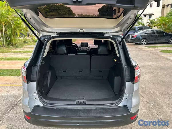 jeepetas y camionetas - Ford Escape S 2018 19