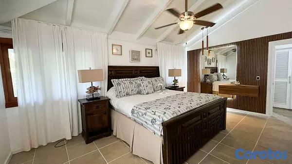 casas vacacionales y villas - Excelente Villa, Finamente Amueblada en Casa De Campo  7