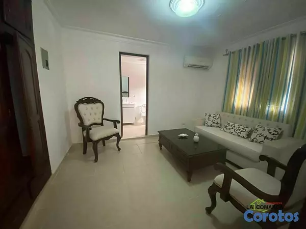 casas - Casa de 4 habitaciones en venta, Santiago  2
