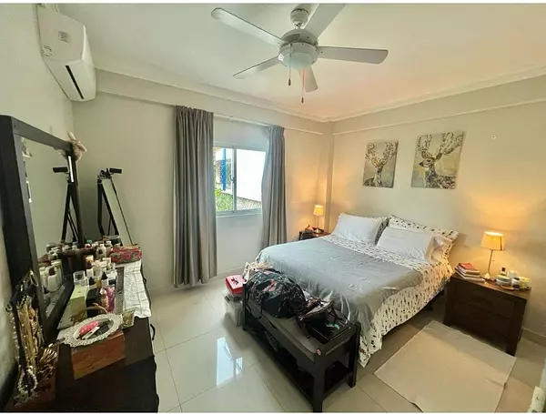 apartamentos - Vendo apto urbanización Fernández US 198,000Mantenimiento $ 4000 125 mts. 3HB 8