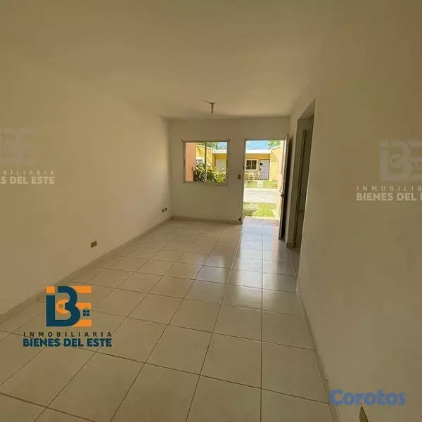 casas - Se Vende Esta Casa- Una Oportunidad Única Para Com 2