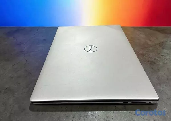 computadoras y laptops - Laptop Dell XPS 15 9500, i7-10750H, 2.60GHz, 16GB  8