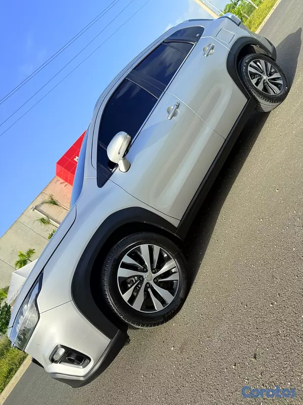jeepetas y camionetas - GRAN OPORTUNIDAD‼️VENDO HERMOSO CARRO COMO NUEVO✅ 3