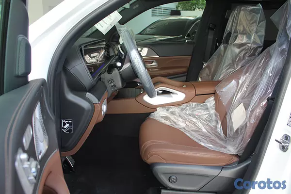 jeepetas y camionetas - Mercedes-Benz Clase GLS 450 AMG PLUS 4MATIC 2026 3