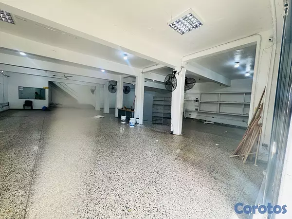 oficinas y locales comerciales - LOCAL COMERCIAL  3
