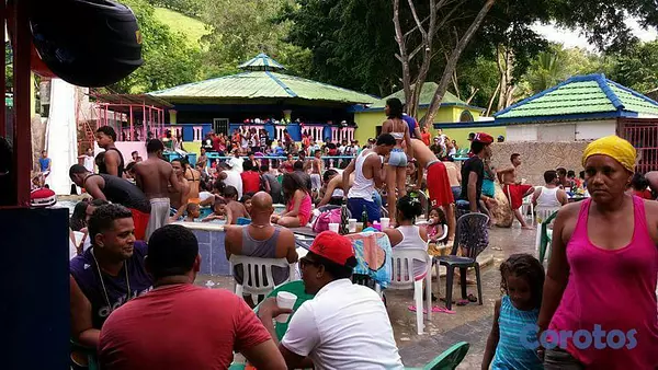 negocios en venta - varnerio o parque de diversion 8