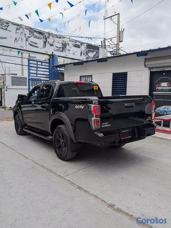 jeepetas y camionetas - ISUZU D-MAX 4X4 GASOIL 2021 13