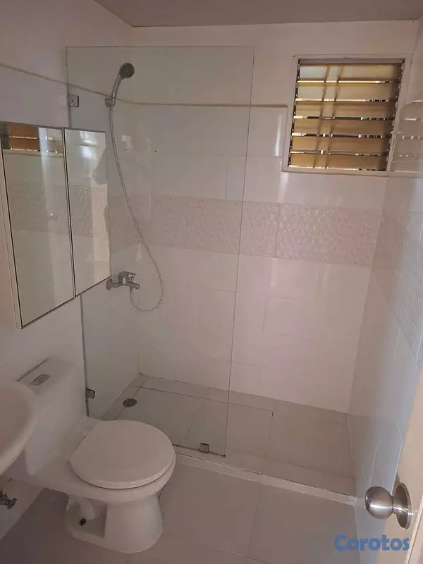 apartamentos - Alquiler Condominio Residencial Las Palmeras, Apto 5