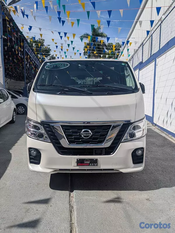 jeepetas y camionetas - NISSAN NV350 GX PREMIUM 2020 2