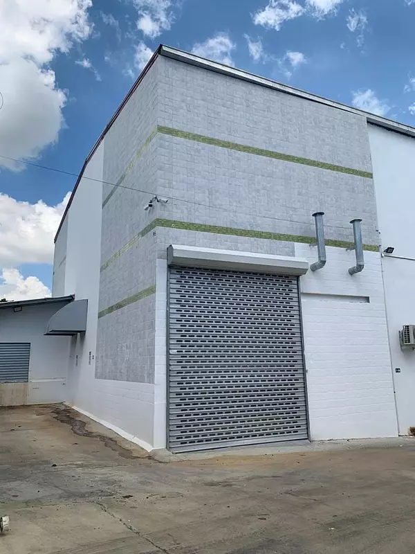 oficinas y locales comerciales - Naves en venta en Los Peralejos 6