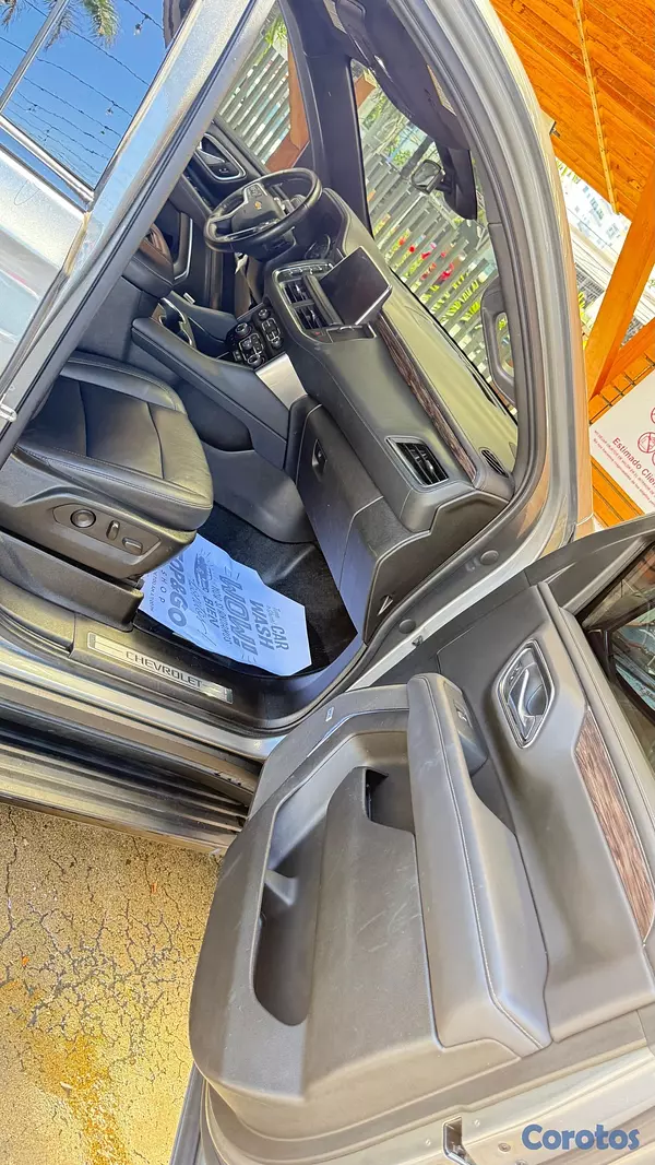 jeepetas y camionetas - Chevrolet Tahoe 2021 LT la más nueva en especial súper Barata  19