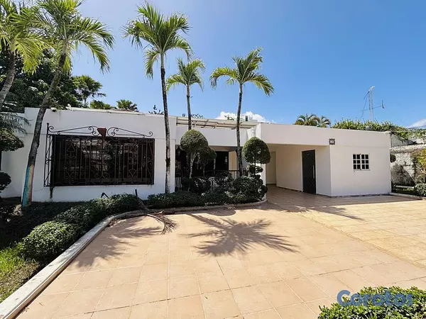 casas - Casa para vivienda o comercial en alquiler en El M 9