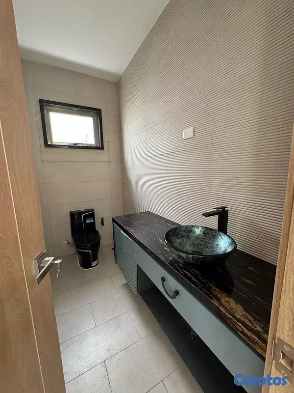 casas - Vendo Hermosa casa en residencial privilegiado  8