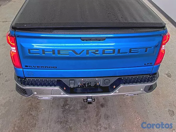 jeepetas y camionetas - Chevrolet Silverado 1500 LTZ Duramax 2022 10