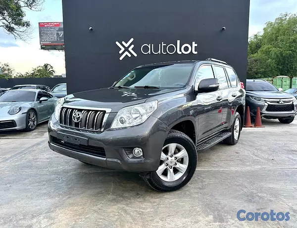 jeepetas y camionetas - Toyota Land Cruiser Prado TXL 2013 1