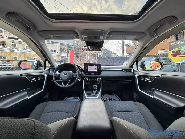 jeepetas y camionetas - Toyota Rav4 XLE 2022 10