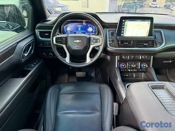 jeepetas y camionetas - Chevrolet Suburban LT 2022 6