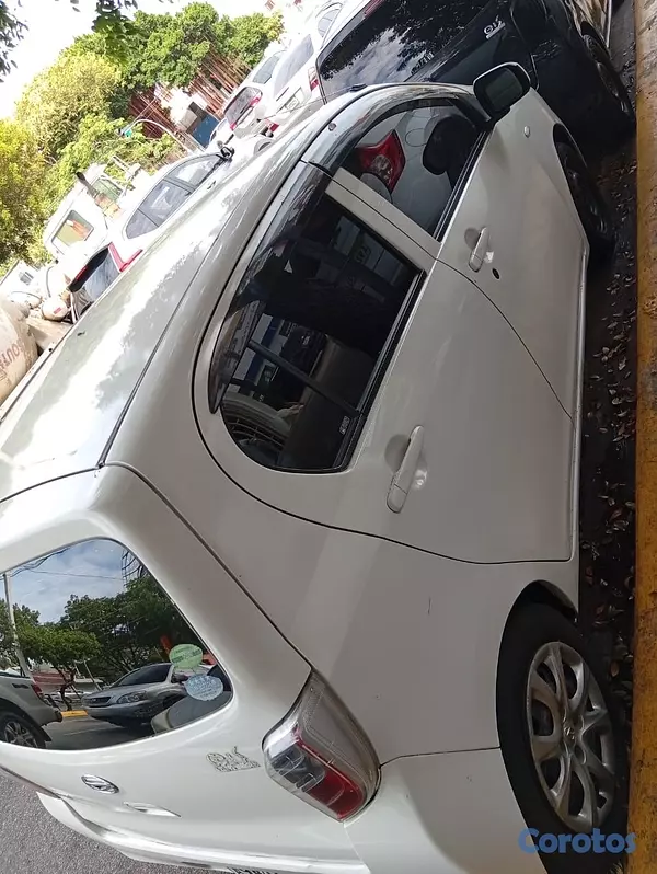 servicios profesionales - rento daihatsu mira 2016. 4