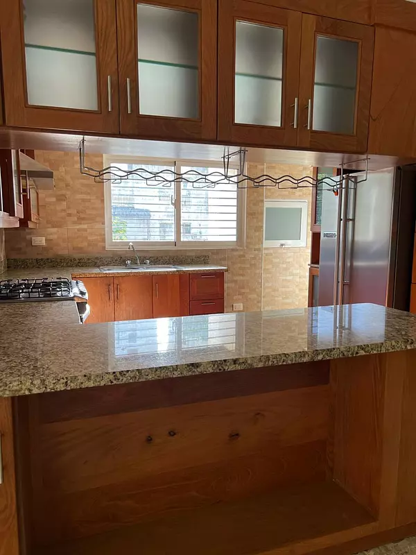 apartamentos - Alquilo apartamento en Anacaona,  2da planta  7