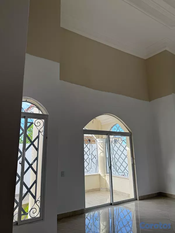 casas - casa a la venta con amplios espacios en prado oriental 800 metros de terreno  4