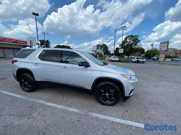 jeepetas y camionetas -  2020 Chevrolet Traverse AWD. como nueva recién importada $17,500 usd 3