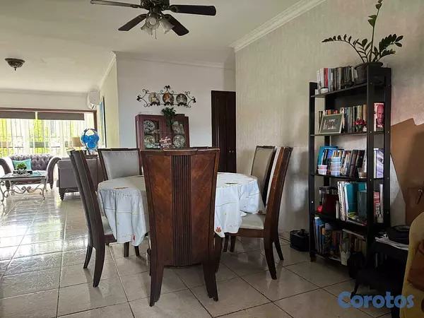 apartamentos - Ven y visita este Hermoso Apto que está ubicado en la. Av.Cayetano Germosèn  10