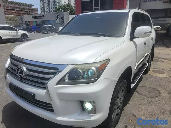 jeepetas y camionetas - LEXUS LX570 2014 BLANCA 5