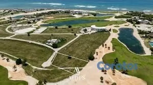 solares y terrenos - Terreno en Las Iguanas CAP CANA 4