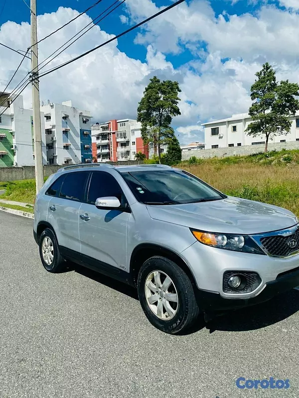 jeepetas y camionetas - VENDO KIA SORENTO 4WD AÑO 2012  14