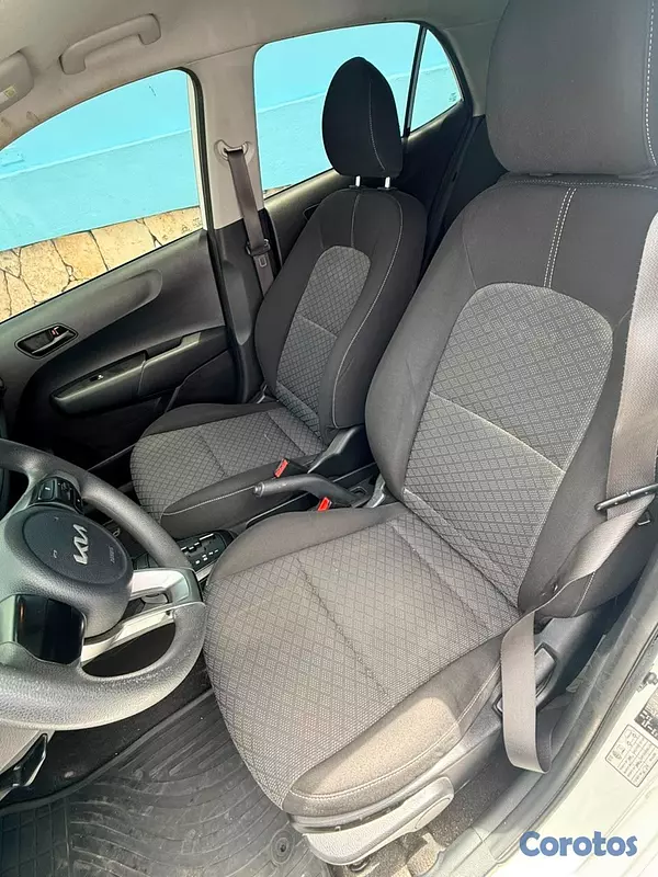 carros - KIA PICANTO 2025 3
