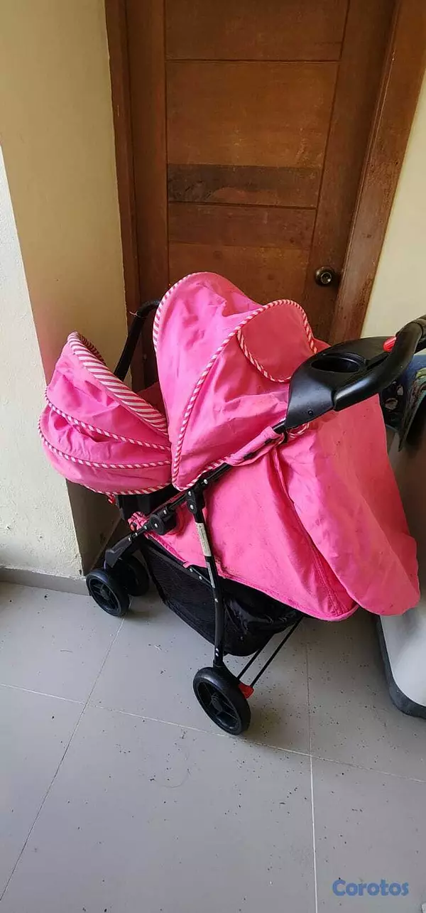 coches y sillas - Venta coche y cargador en oferta- usado