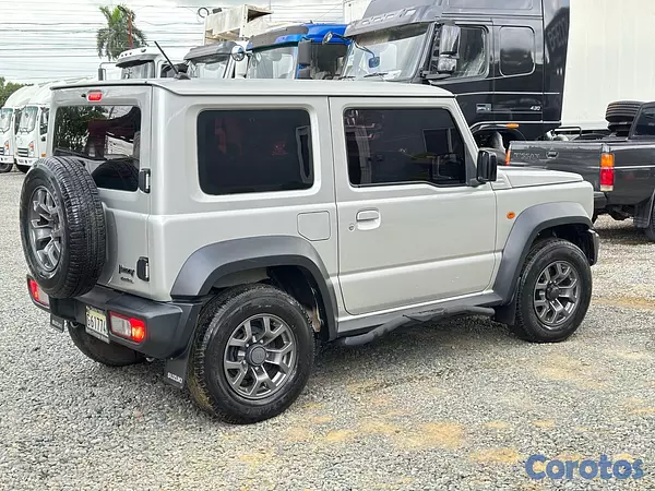 jeepetas y camionetas - Suzuki Jimny 2023 2