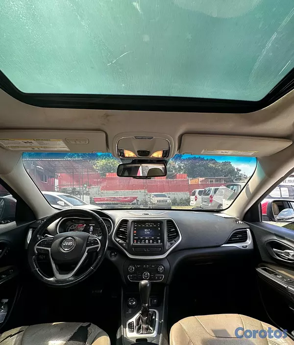 jeepetas y camionetas - JEEP CHEROKEE 2015 LIMITED 7