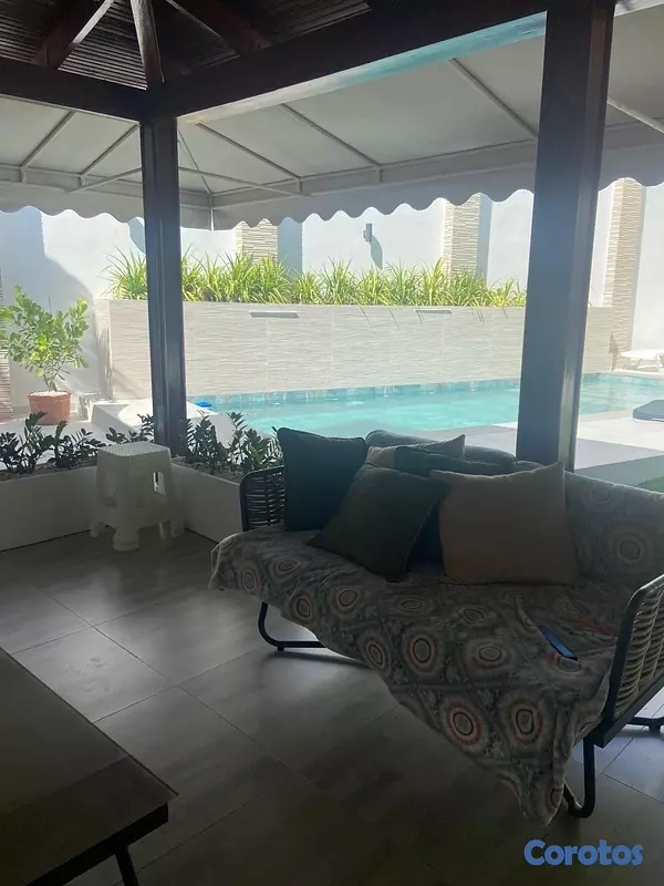casas - venta de casa en cuesta hermosa III con piscina Distrito nacional Santo Domingo  8
