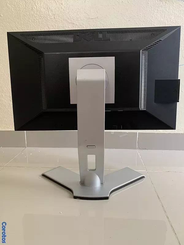 computadoras y laptops - MonitorDELL20”1600 x 600 pixeles 60Hz,5msPanel TN, DVI-D, DP, VGA, 4 puertos USB 6