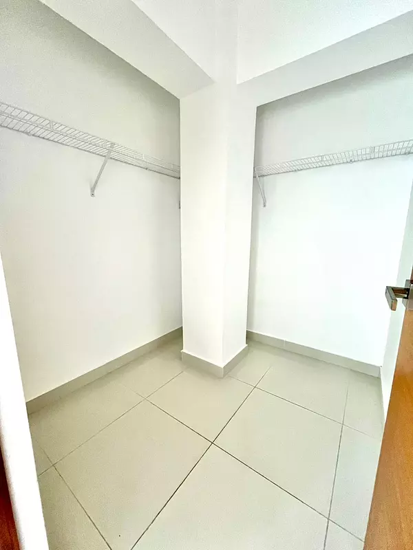 apartamentos - Apartamento en Alquiler Piantini  5