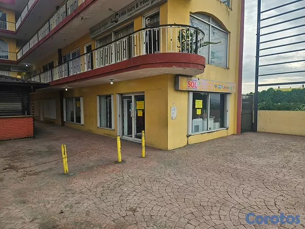 oficinas y locales comerciales - Jacobo MajlutaLocal Comercial 2