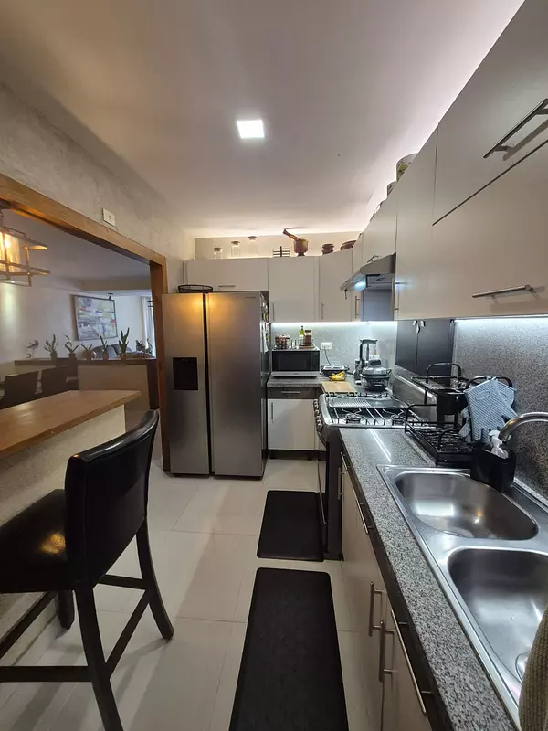 apartamentos - Vendo apartamento en la independencia 3
