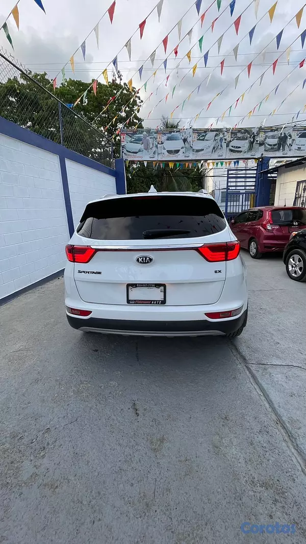 jeepetas y camionetas - KIA SPORTAGE EX SPORT 5