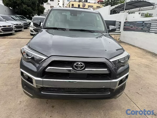 jeepetas y camionetas - toyota 4runner 2023 1