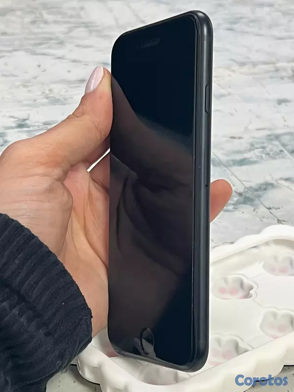celulares y tabletas - BARATO IPHONE SE 3RA GENERACION  3