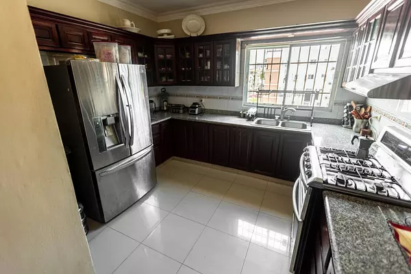 penthouses - Vendo Penthouse en El Millón 5
