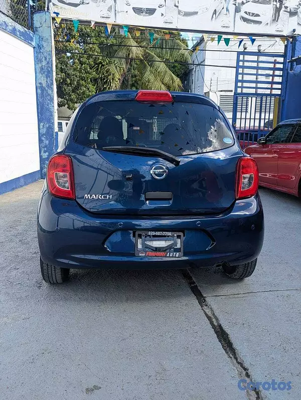 carros - NISSAN MARCH 2022 3