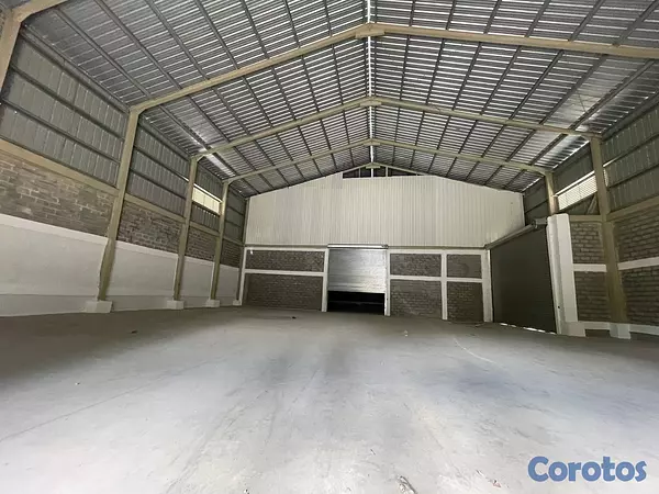 oficinas y locales comerciales - Nave industrial en Santo Domingo Oeste  2