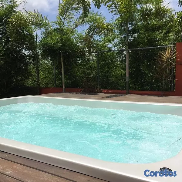 casas vacacionales y villas - venta de Villa vacacional en san Cristóbal con 47 tareas y piscina  2