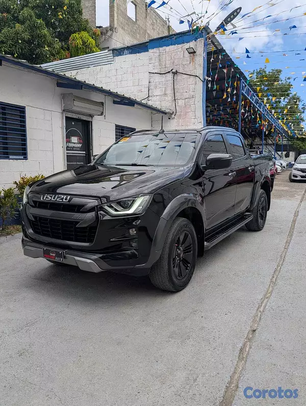 jeepetas y camionetas - ISUZU D-MAX 4X4 GASOIL 2021 14